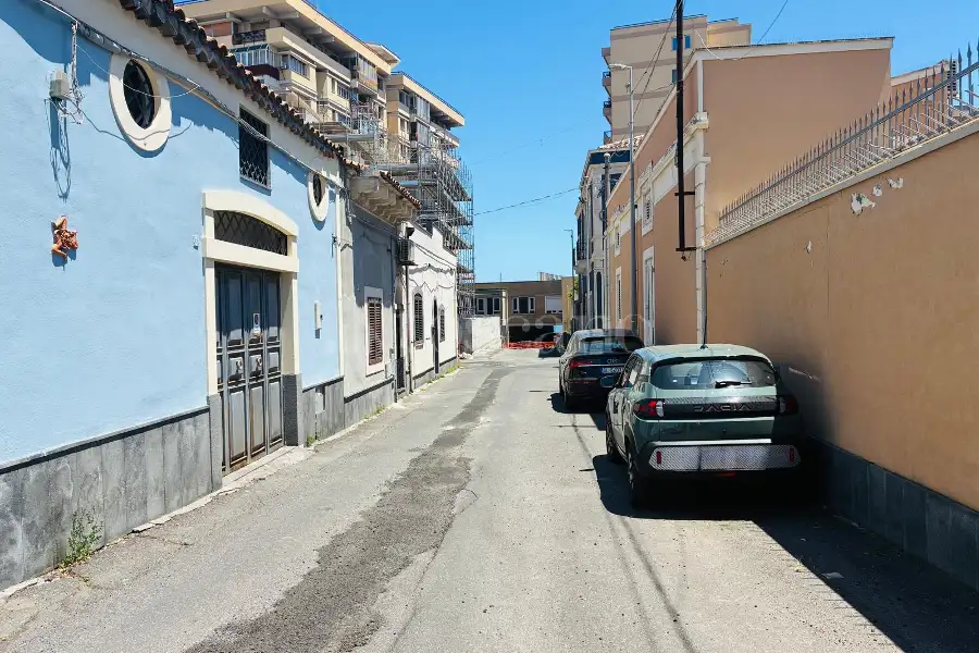 Casa Indipendente in vendita di 219 mq a €1.050.000 (rif. 106/2026)