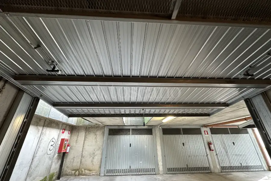 Box in vendita di 21 mq a €26.000 (rif. 2/2026)