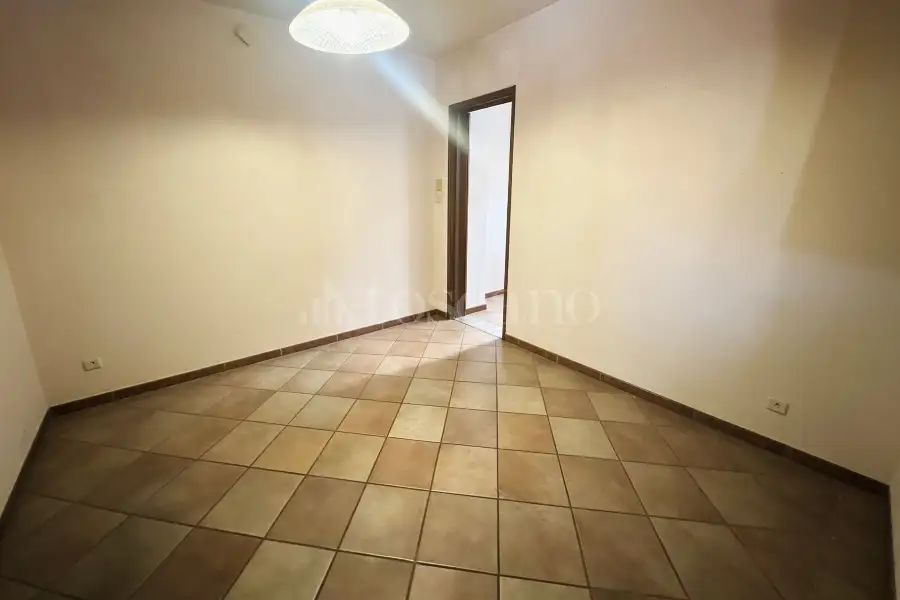 Casa in vendita di 198 mq a €115.000 (rif. 37/2026)