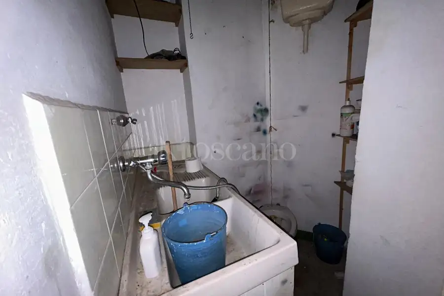 Negozio in affitto di 40 mq a €550 (rif. 92/2024)