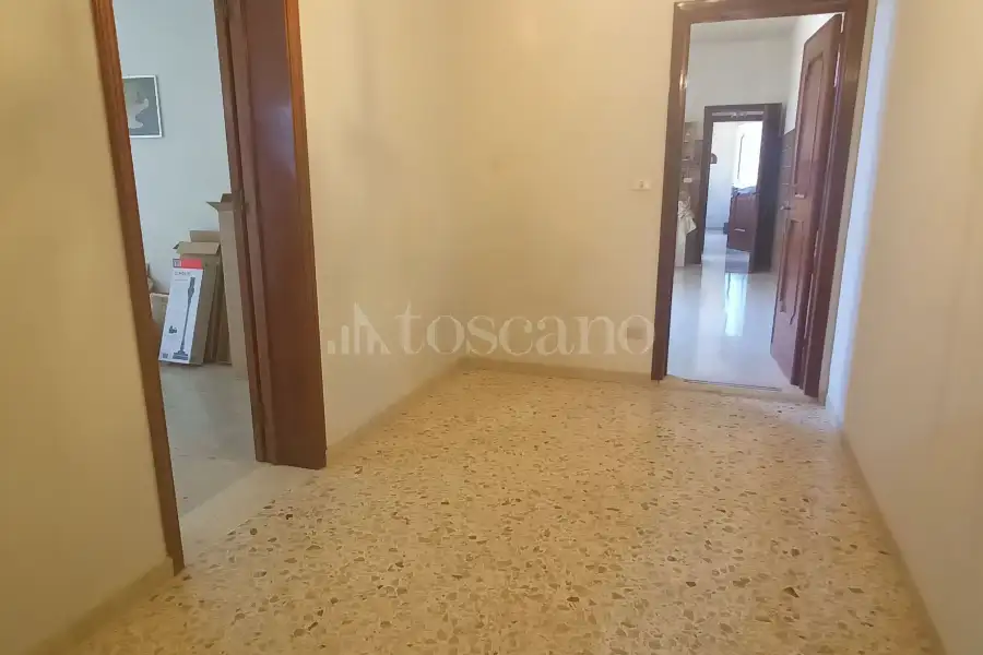 Casa Indipendente in vendita di 458 mq a €185.000 (rif. 39/2026)