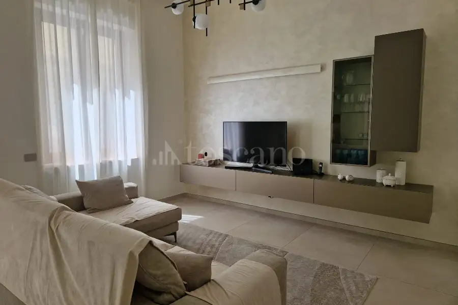 Casa in affitto di 160 mq a €3.000 (rif. 13/2026)