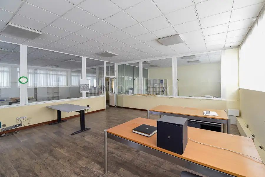 Magazzino in vendita di 3.000 mq a €1.700.000 (rif. 34/2026)