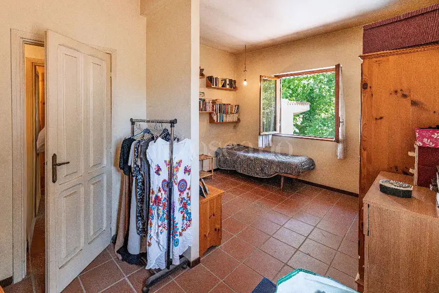 Villa Bifamiliare in vendita di 270 mq a €390.000 (rif. 15/2026)