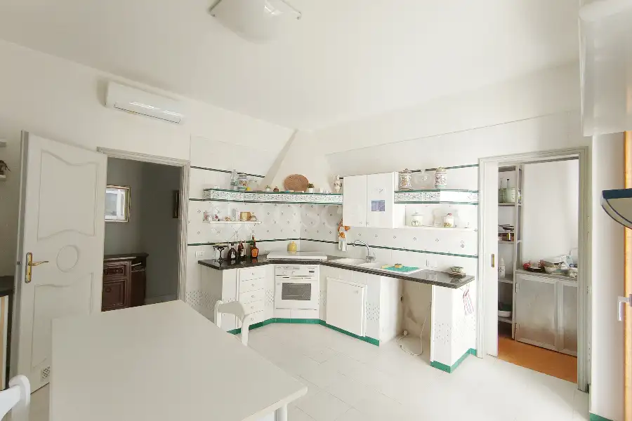 Casa in vendita di 347 mq a €459.000 (rif. 52/2026)