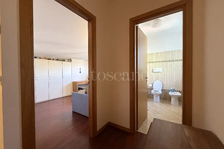 Attico in vendita di 120 mq a €349.000 (rif. 16/2026)