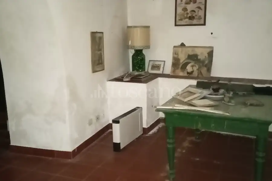 Casa in vendita di 480 mq a €450.000 (rif. 37/2026)