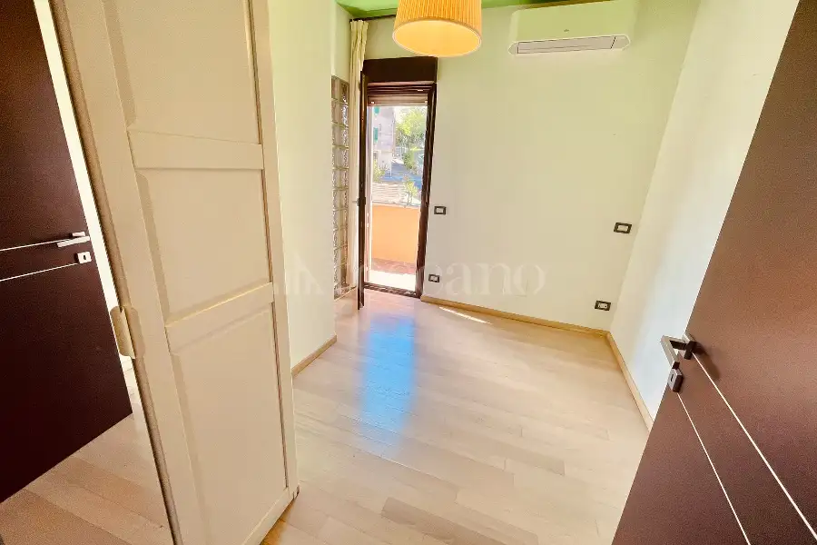 Attico in vendita di 90 mq a €409.000 (rif. 39/2026)