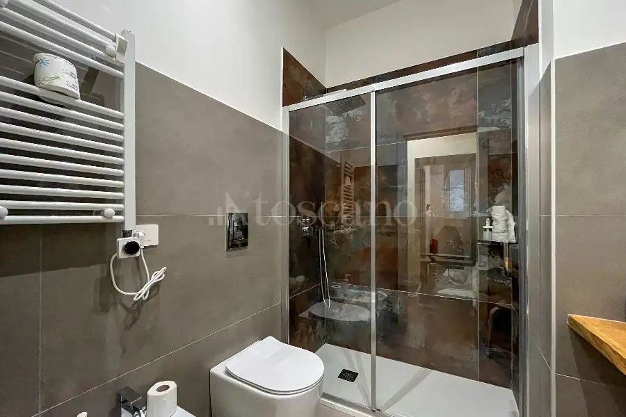Casa in vendita di 200 mq a €895.000 (rif. 12/2026)