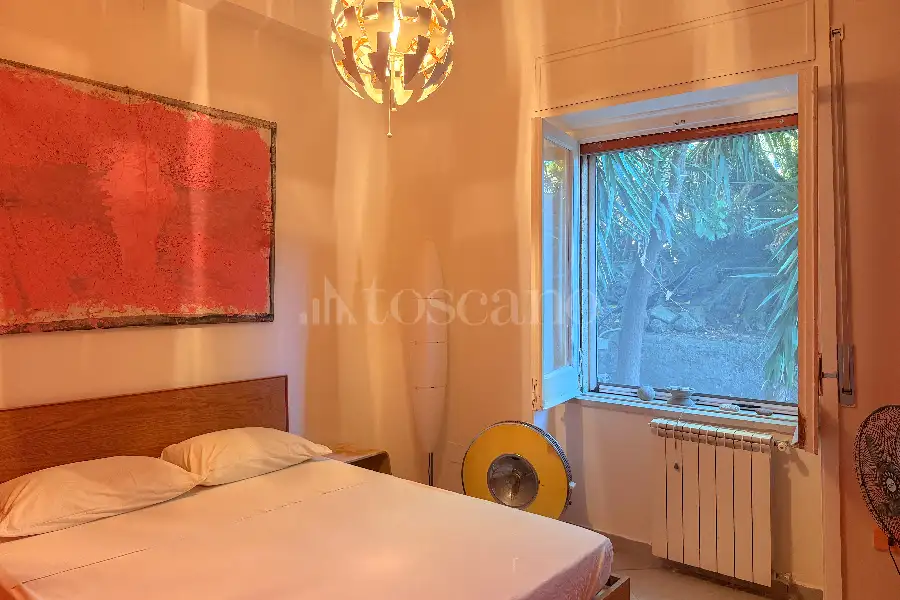 Casa in vendita di 210 mq a €990.000 (rif. 50/2026)