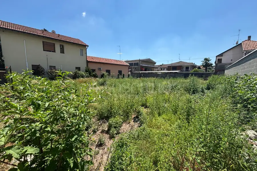 Edificabile Residenziali in vendita di 679 mq a €75.000 (rif. 8/2025)
