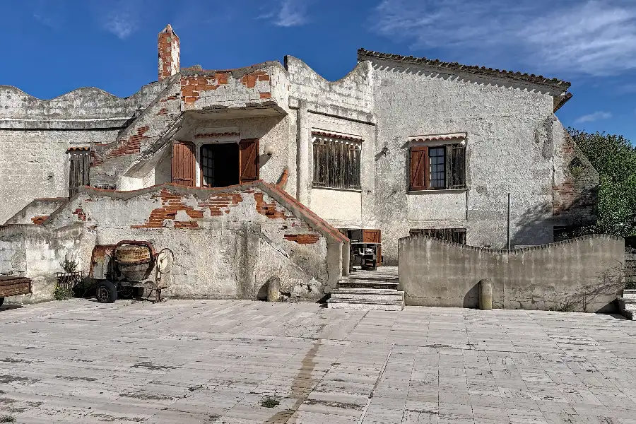 Casa Indipendente in vendita di 300 mq a €199.000 (rif. 36/2026)