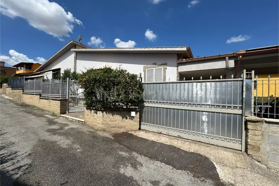 Villa Bifamiliare in vendita di 90 mq a €269.000 (rif. 39/2025)