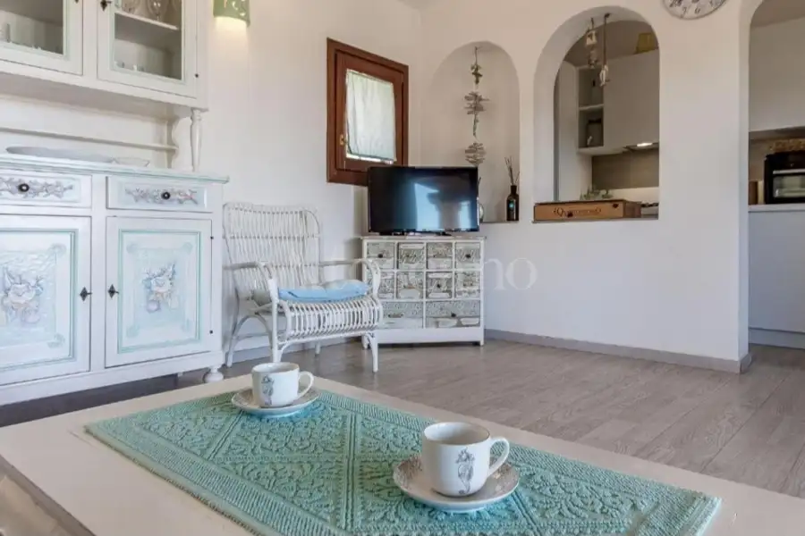 Villino a Schiera in vendita di 107 mq a €860.000 (rif. 24/2026)