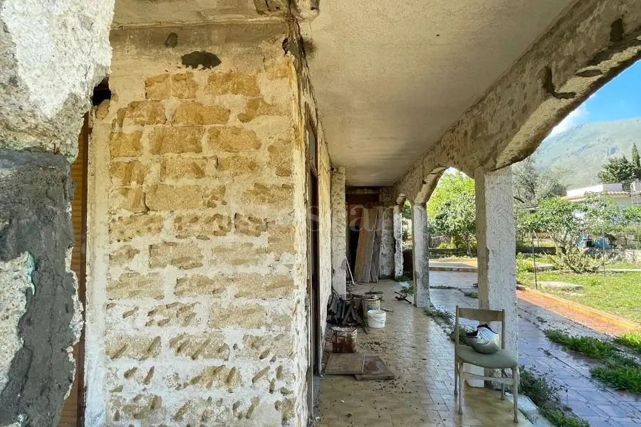 Casa Indipendente in vendita di 135 mq a €140.000 (rif. 22/2026)