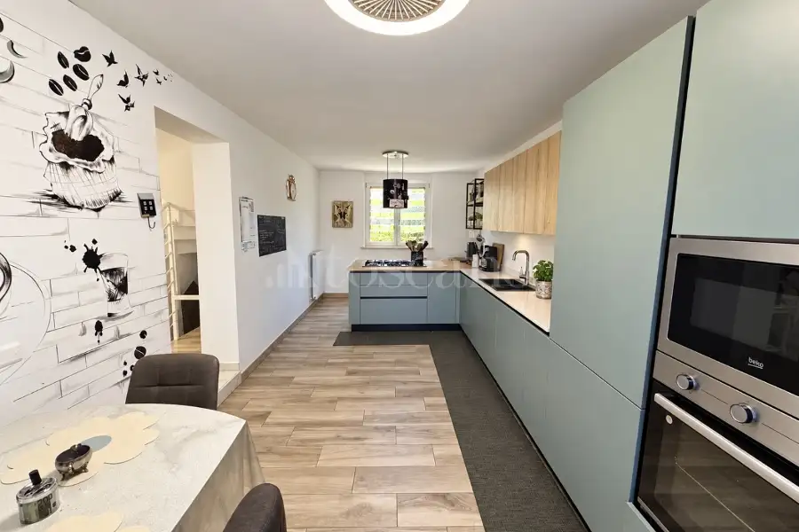 Villa in vendita di 160 mq a €449.000 (rif. 54/2026)