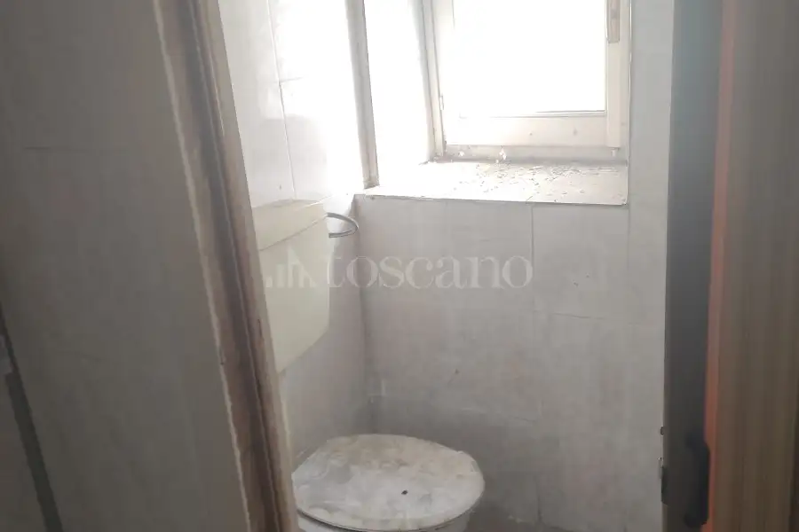 Negozio in vendita di 25 mq a €7.000 (rif. 29/2026)