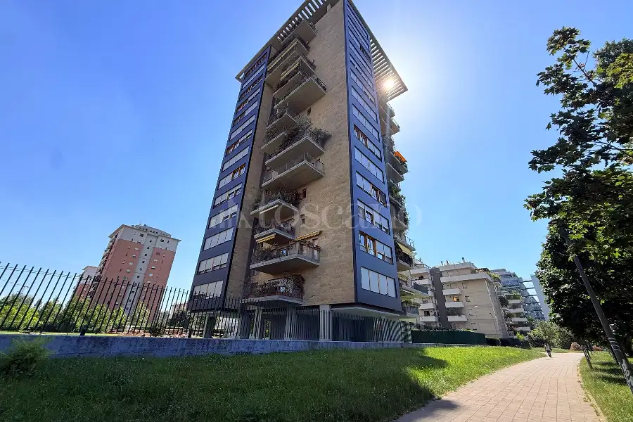 Superattico in vendita di 210 mq a €930.000 (rif. 29/2026)