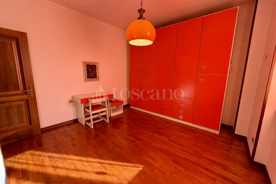 Villa in vendita di 400 mq a €870.000 (rif. 13/2026)