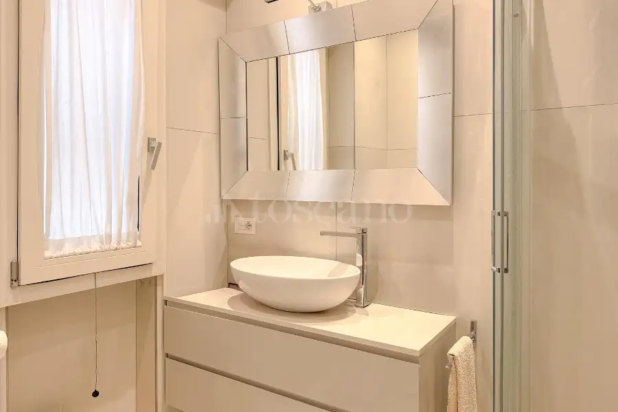 Casa in vendita di 252 mq a €1.950.000 (rif. 35/2026)
