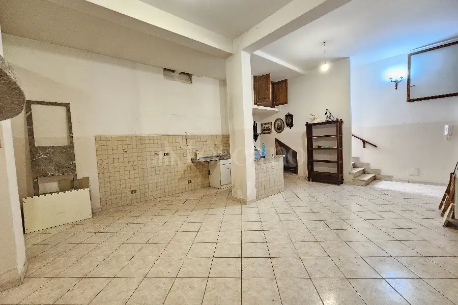 Villa Plurifamiliare in vendita di 150 mq a €237.000 (rif. 25/2026)
