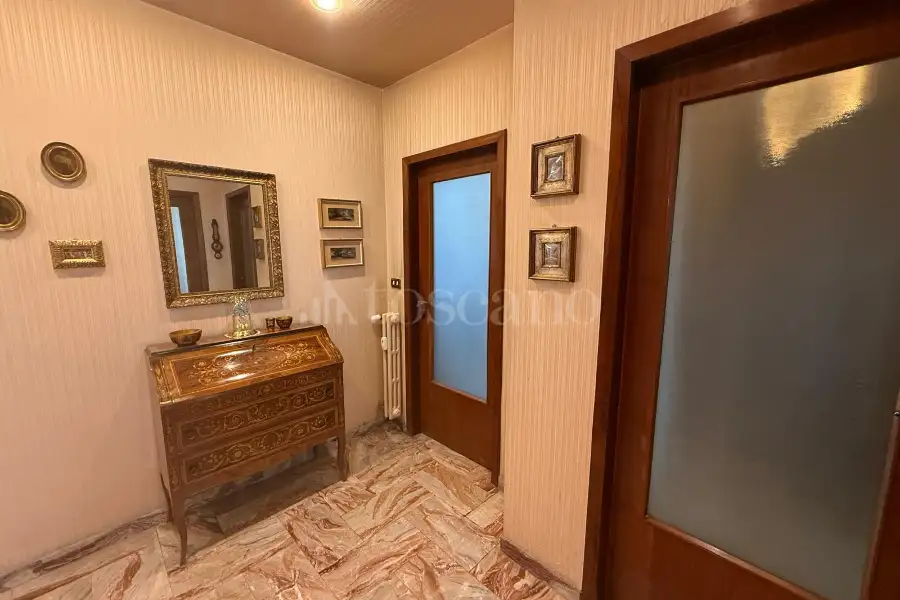 Casa in vendita di 221 mq a €309.000 (rif. 28/2025)