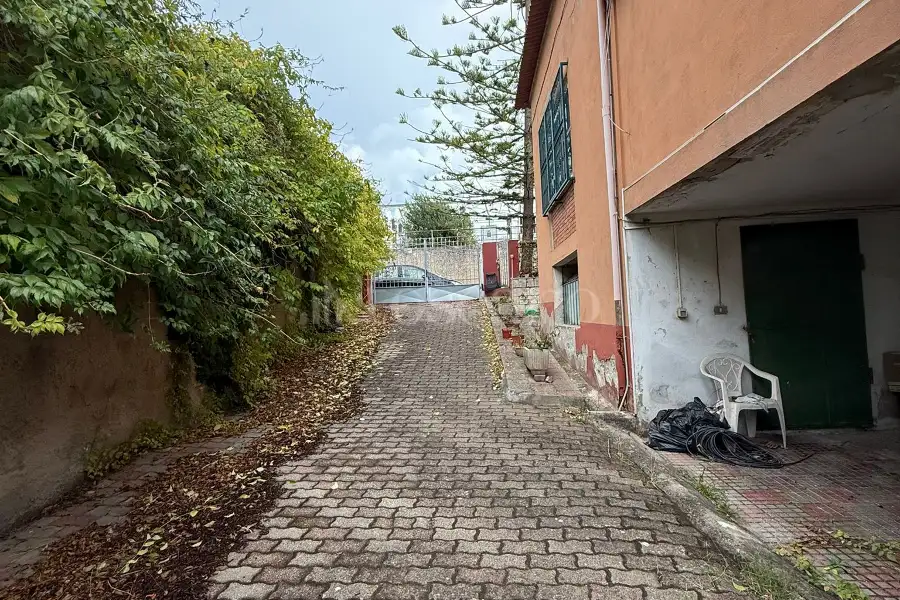 Casa Indipendente in vendita di 200 mq a €149.000 (rif. 185/2025)