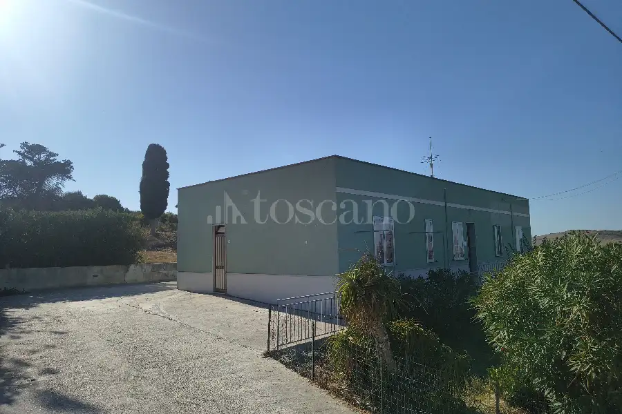 Casa Indipendente in vendita di 198 mq a €168.000 (rif. 47/2026)