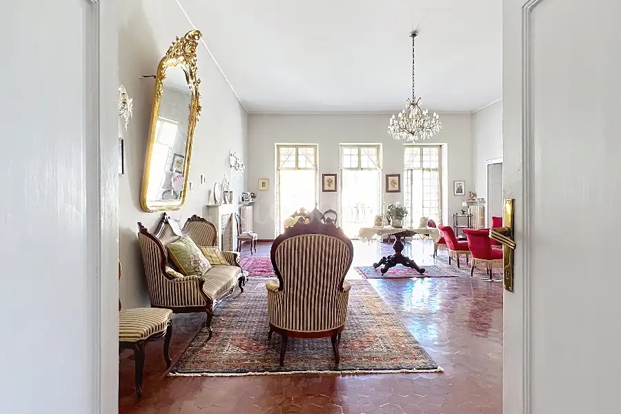 Casa in vendita di 320 mq a €495.000 (rif. 119/2025)