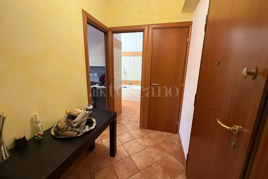 Attico in vendita di 106 mq a €299.000 (rif. 12/2026)