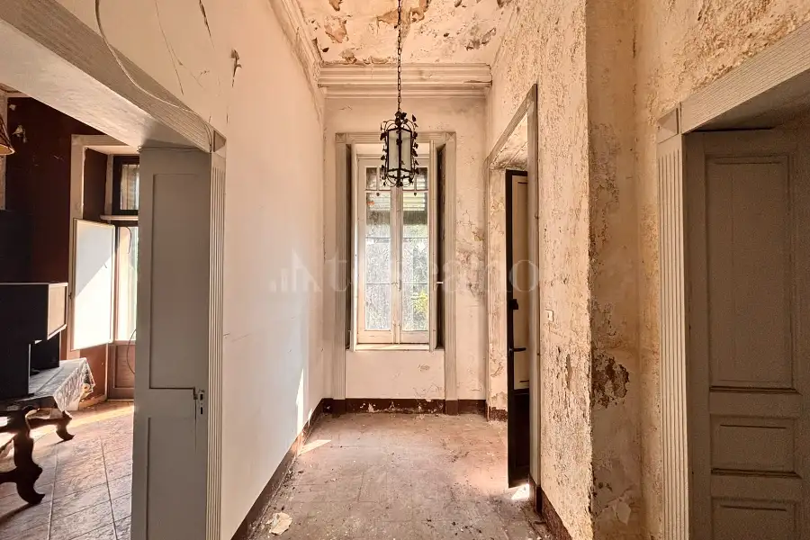 Casa Indipendente in vendita di 313 mq a €295.000 (rif. 134/2026)