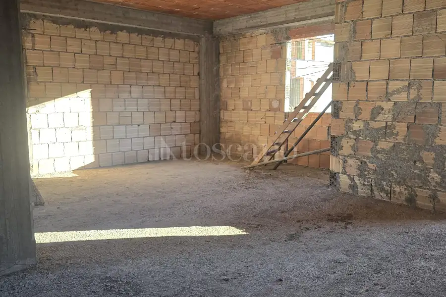 Casa Indipendente in vendita di 650 mq a €130.000 (rif. 56/2025)