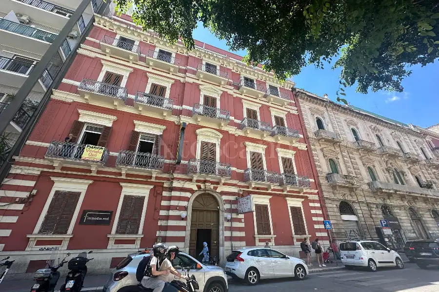 Casa in vendita di 285 mq a €680.000 (rif. 35/2026)