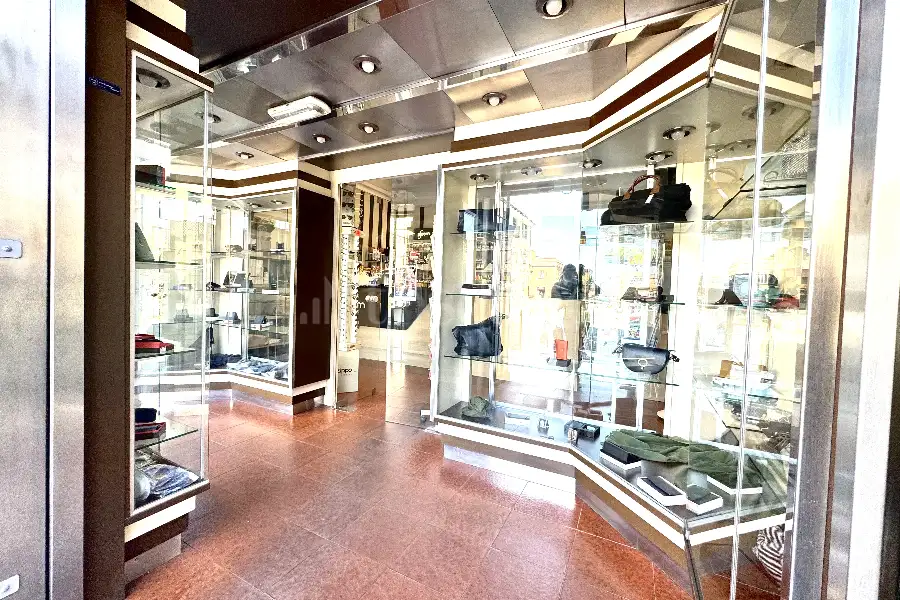 Attività Commerciale in vendita di 56 mq a €329.000 (rif. 6/2025)