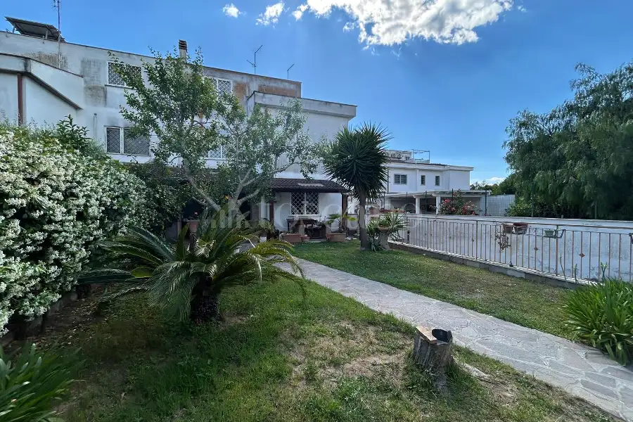 Villa in vendita di 100 mq a €309.000 (rif. 30/2026)