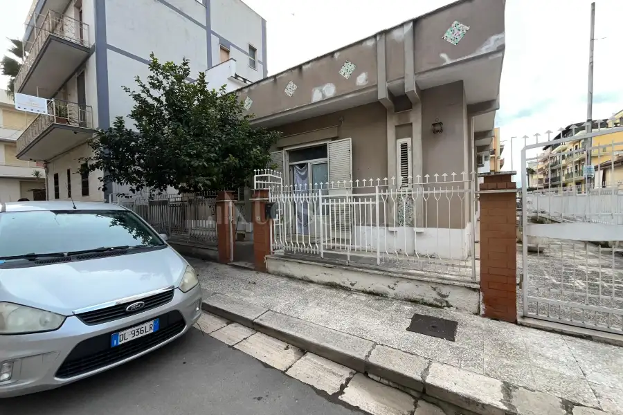 Casa Indipendente in vendita di 140 mq trattativa riservata (rif. 4/2026)