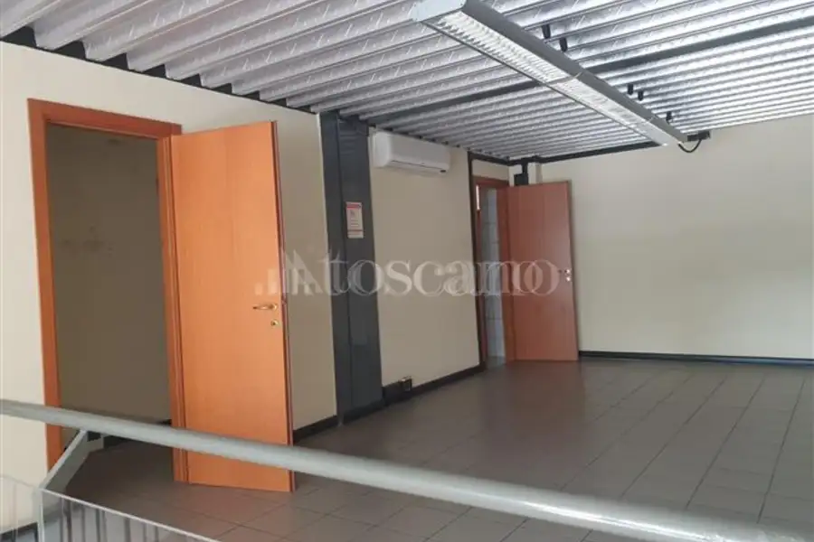 Negozio in vendita di 100 mq a €145.000 (rif. 108/2024)