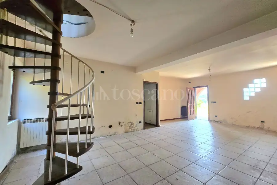 Villa in vendita di 200 mq a €780.000 (rif. 38/2026)