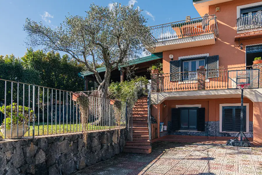 Villa in vendita di 270 mq a €318.000 (rif. 1/2026)