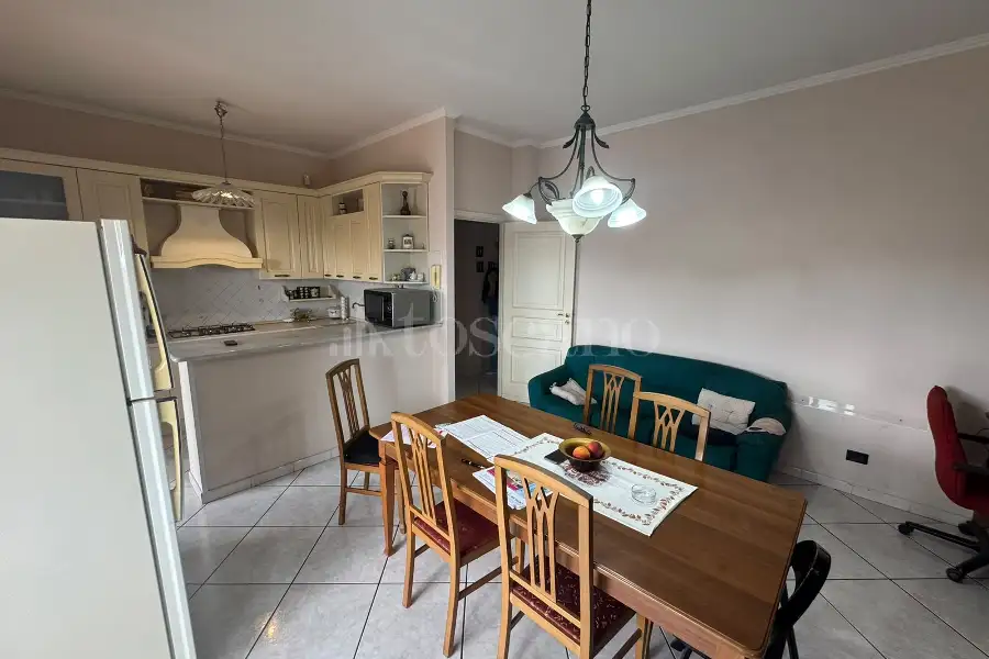 Villa Bifamiliare in vendita di 480 mq a €499.000 (rif. 171/2026)