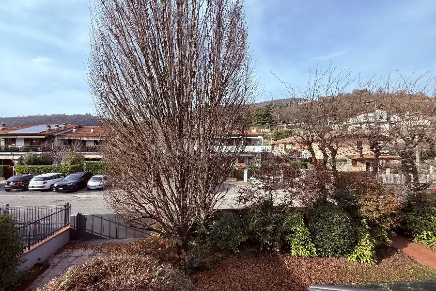 Villa Bifamiliare in vendita di 320 mq a €780.000 (rif. 65/2025)