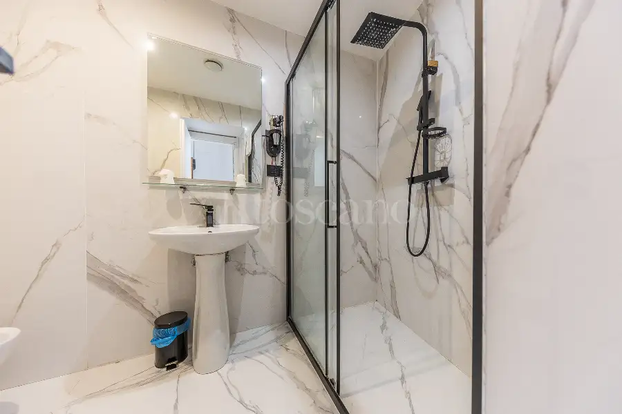 Albergo in vendita di 592 mq a €1.999.000 (rif. 17/2025)