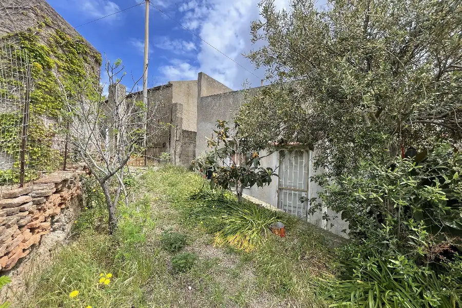 Casa Indipendente in vendita di 123 mq a €80.000 (rif. 8/2025)