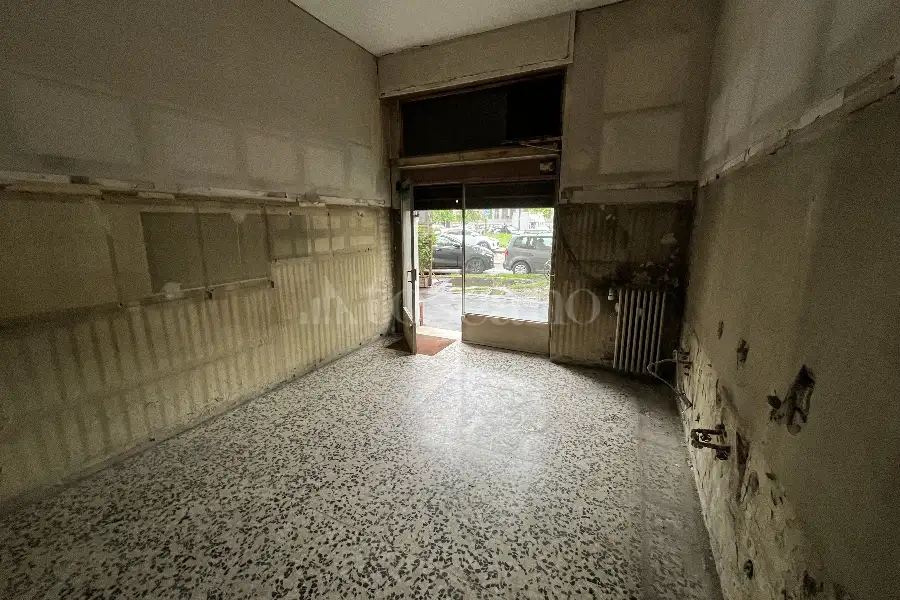 Negozio in affitto di 20 mq a €1.200 (rif. 1/2025)