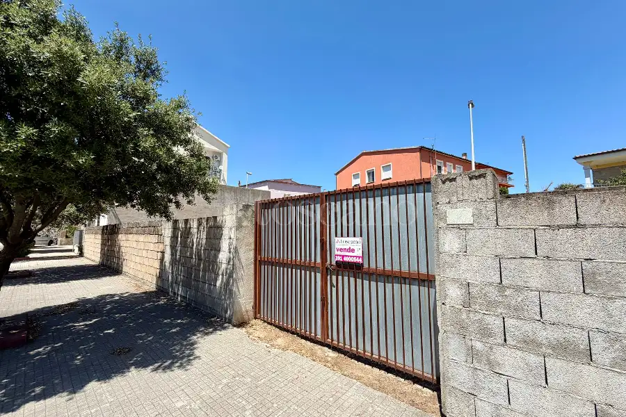 Edificabile Residenziali in vendita di 334 mq a €65.000 (rif. 43/2026)