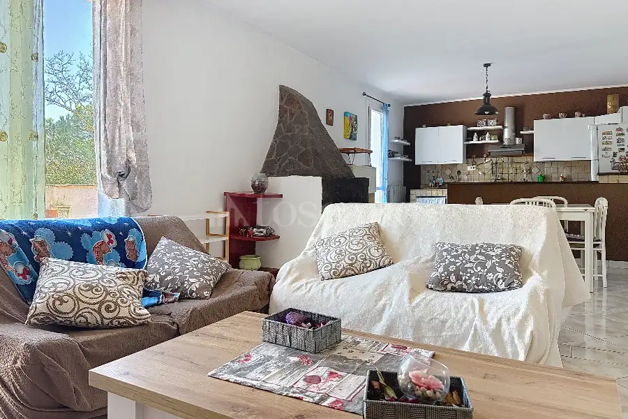 Villa in vendita di 230 mq a €288.000 (rif. 22/2026)