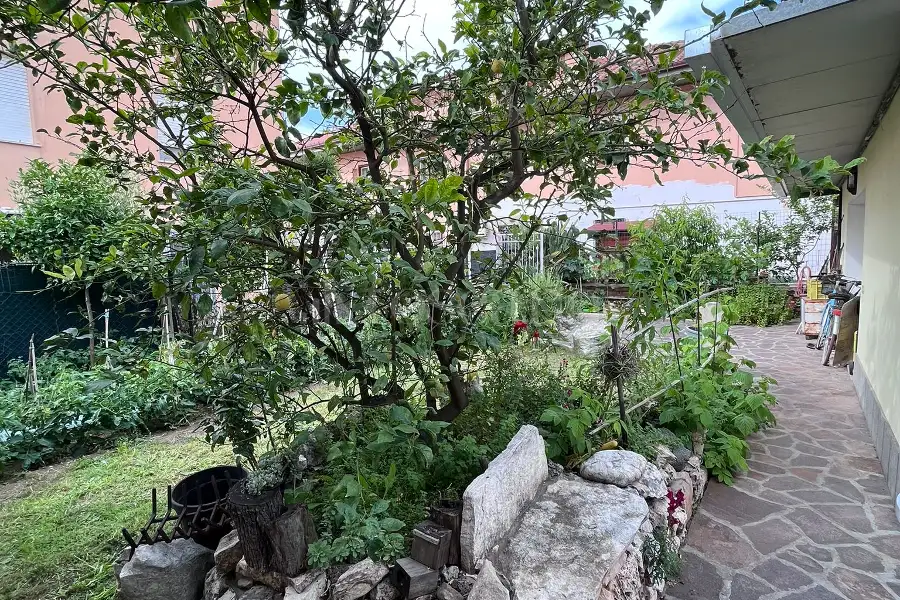 Casa Indipendente in vendita di 80 mq a €299.000 (rif. 37/2026)