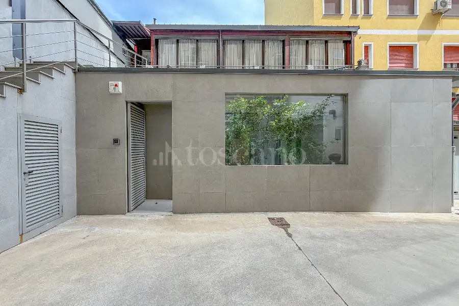 Casa Indipendente in vendita di 185 mq a €1.680.000 (rif. 8/2026)
