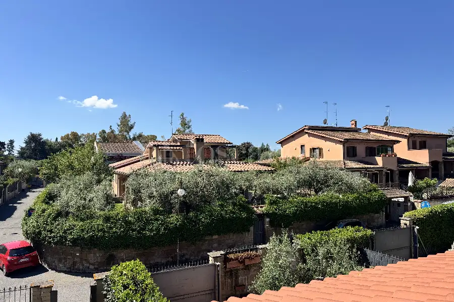 Villa Plurifamiliare in vendita di 120 mq a €449.000 (rif. 7/2026)