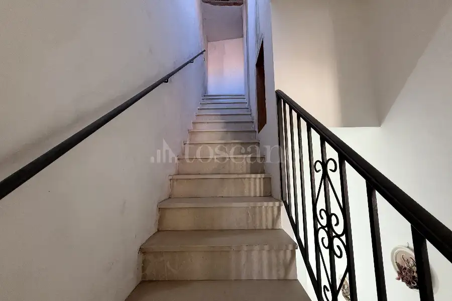 Casa Indipendente in vendita di 220 mq a €330.000 (rif. 148/2026)